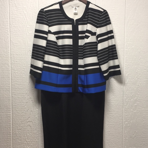 Studio One Dresses & Skirts - Two Piece Blazer/Dress